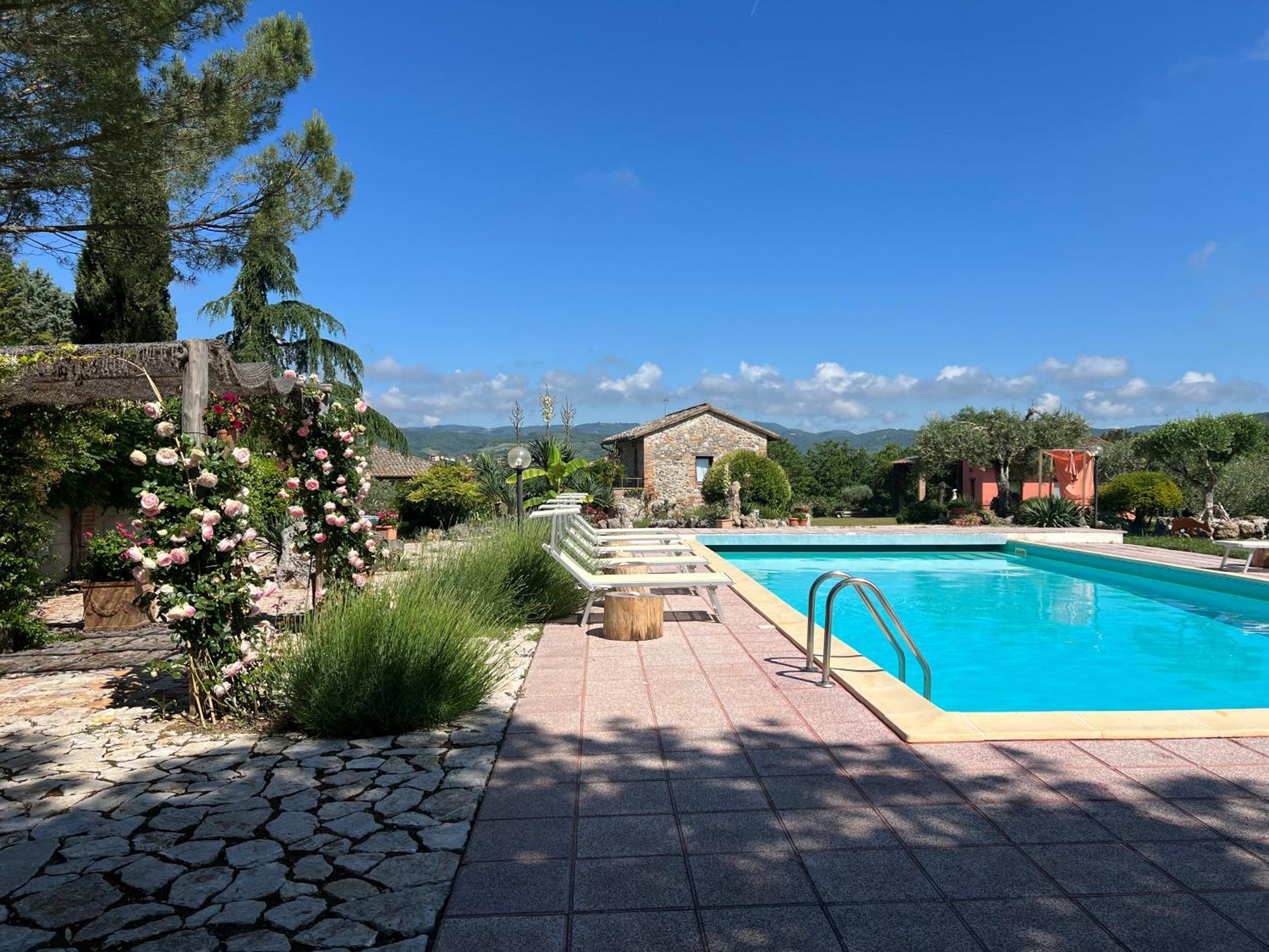 Le Case Di Lisetta Holiday Homes Корчіано Екстер'єр фото